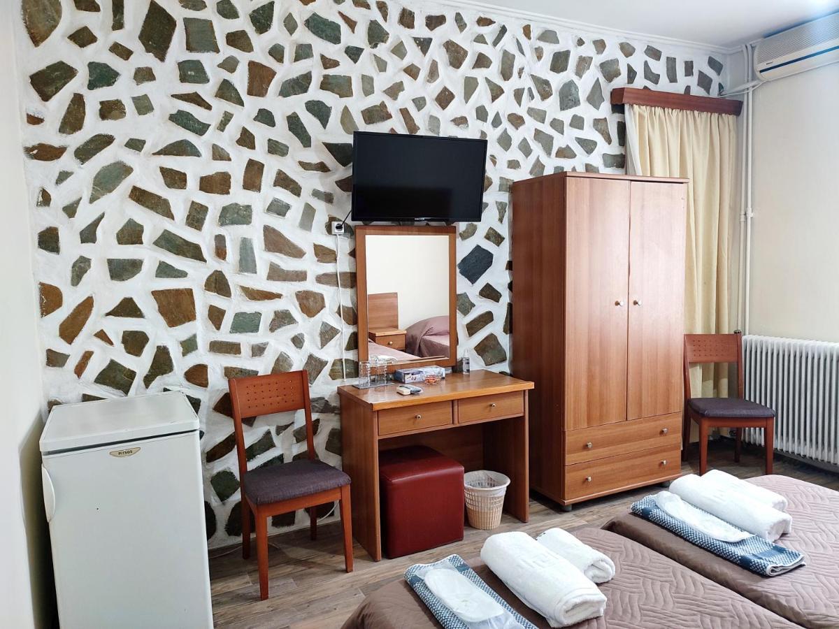 Asty Hotel Mytilene ภายนอก รูปภาพ